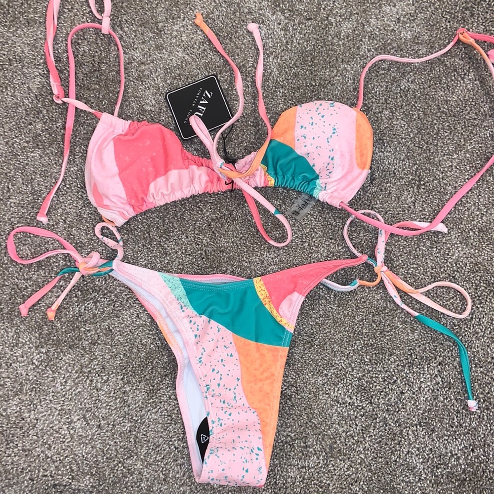 bikini